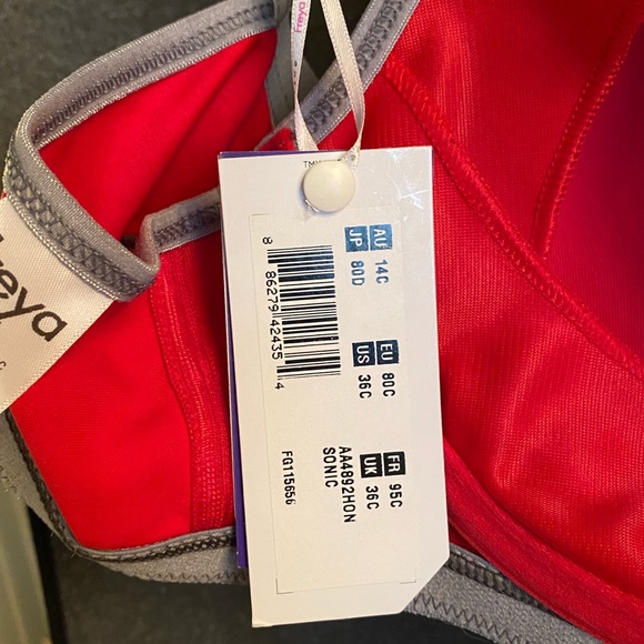 Freya Sonic Sports Bra 36C w/ underwire - Picture 5 of 8
